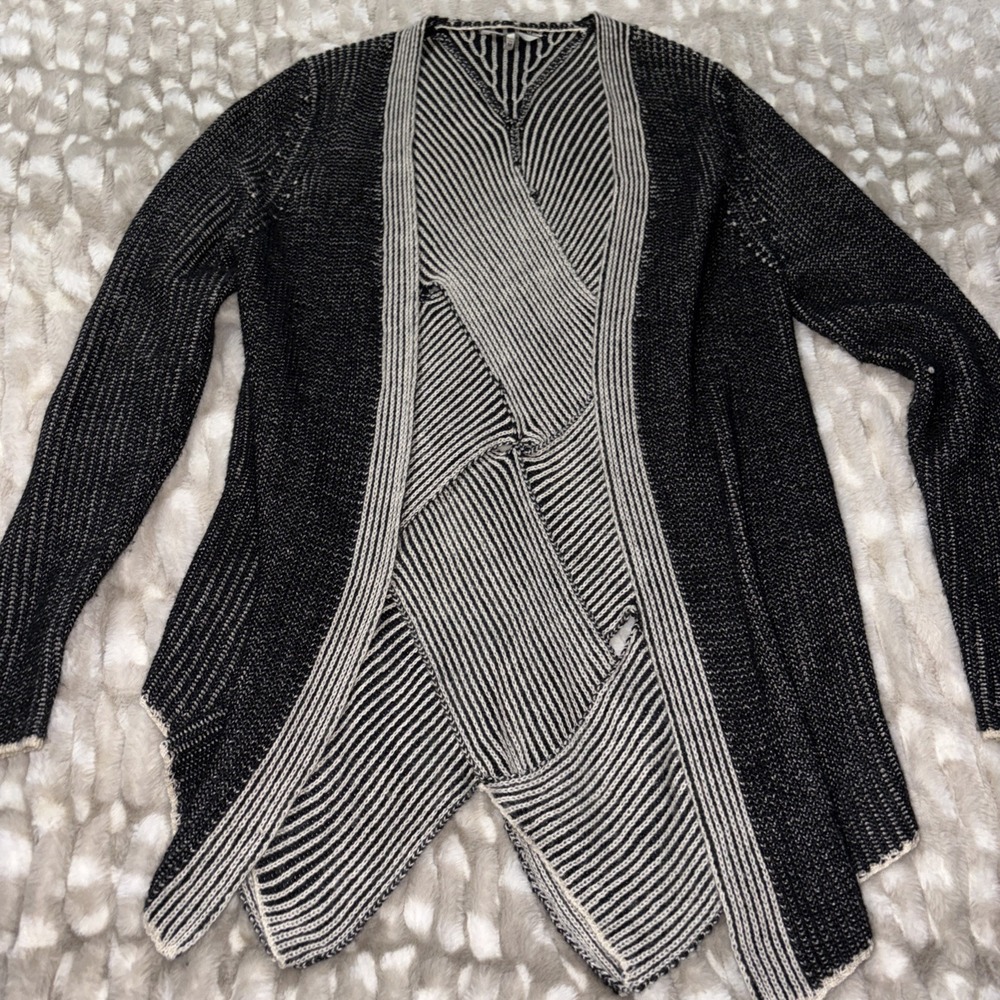 BKE Buckle Gray Cardigan Cutout Criss Cross Back